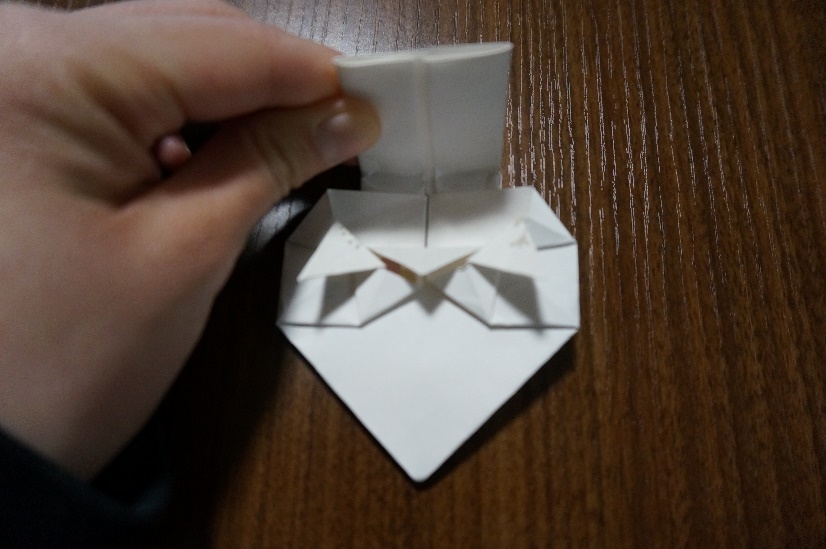 手紙の折り方 いちごでは？立体的には？正方形にする時に気を付ける事もご紹介！｜フリーブログ。